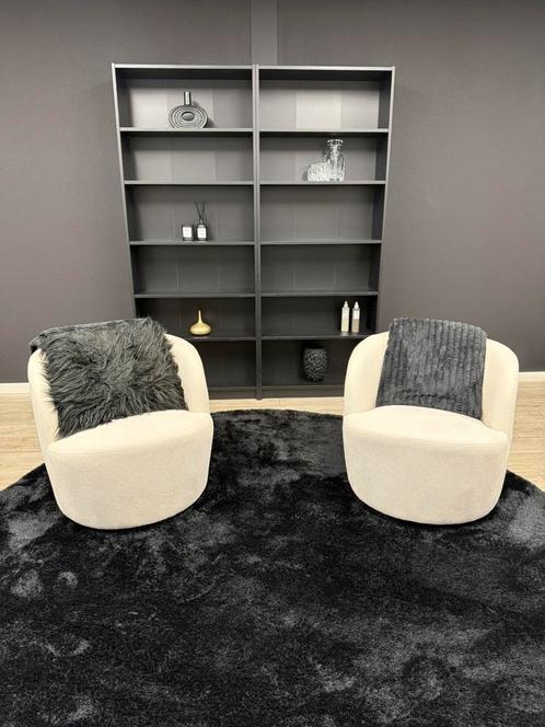 2x Serra draaifauteuil – off-white, Huis en Inrichting, Fauteuils, Zo goed als nieuw, Stof, 50 tot 75 cm, Minder dan 75 cm, Ophalen