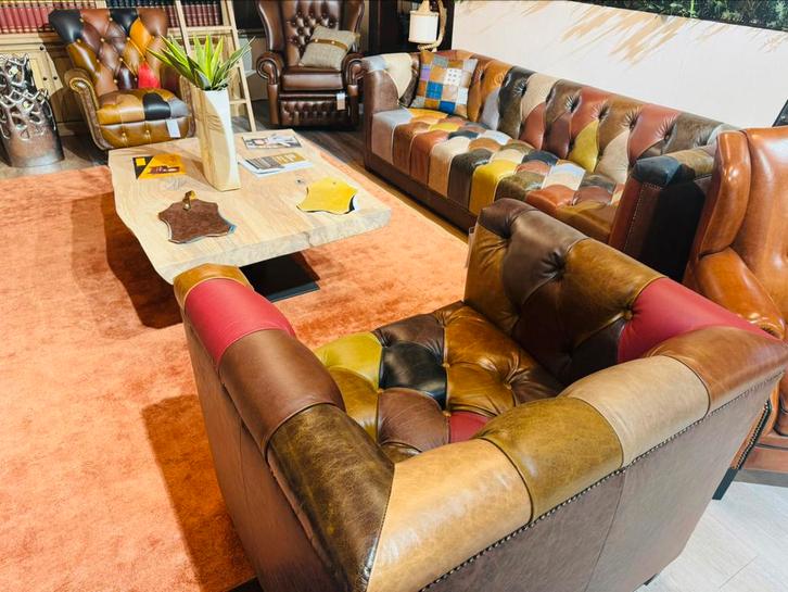 MANCHESTER MULTICOLOR CHESTERFIELD BANKSTEL KUBUS PATCHWORK, Huis en Inrichting, Banken | Bankstellen, Nieuw, 75 tot 100 cm, Leer