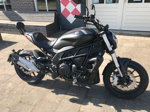 Benelli 502C CRUISER ABS A2 (bj 2025), Motoren, Motoren | Benelli, Bedrijf, Naked bike