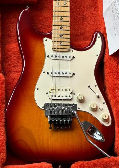 Fender Richie Sambora Stratocaster USA Cherryburst, Muziek en Instrumenten, Snaarinstrumenten | Gitaren | Elektrisch, Gebruikt