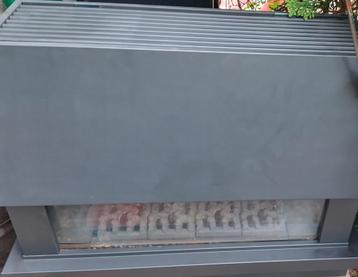 Nette goed onderhouden gaskachel met thermostaat beschikbaar voor biedingen