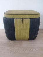 Vintage poef met inleglade, retro opbergkist, Ophalen, Kunststof, 50 tot 75 cm, 50 tot 75 cm