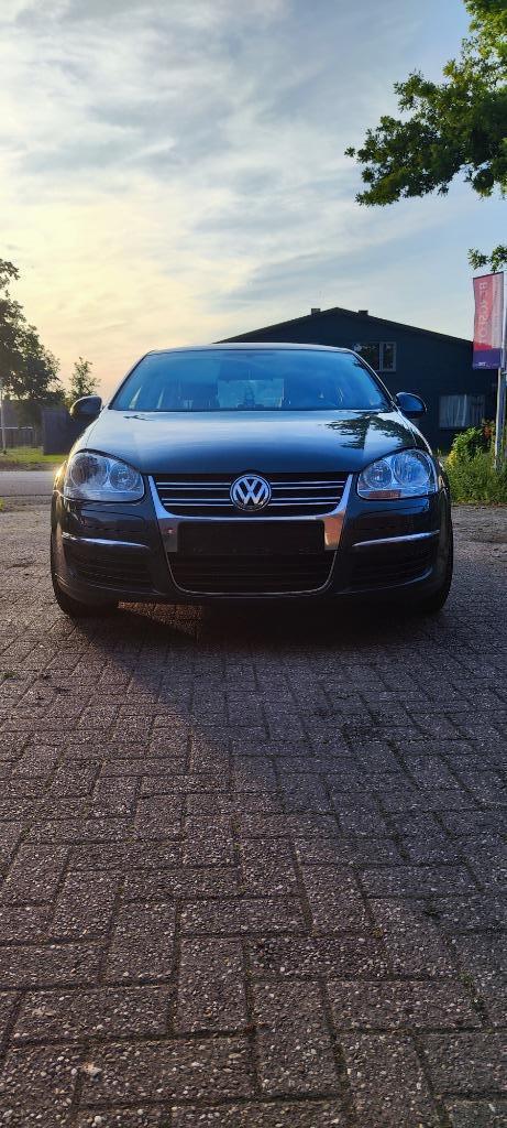 Volkswagen Jetta 1.9 TDI 77KW 2006 Grijs, Auto's, Volkswagen, Particulier, Jetta, Diesel, B, Sedan, Handgeschakeld, Origineel Nederlands