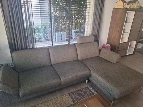 Hoekbank met longchair, Huis en Inrichting, Banken | Bankstellen, Gebruikt, Hoekbank, Vierpersoons of meer, 250 tot 300 cm, 150 cm of meer