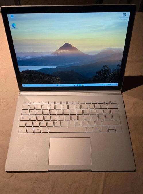 Microsoft surface book i5 8Gb 256 SSD Duits toetsenbord, Computers en Software, Windows Laptops, Zo goed als nieuw, 13 inch, SSD