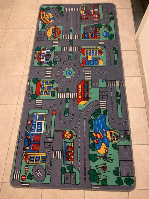 Autospeelkleed 95 bij 200 cm, Kinderen en Baby's, Speelgoed | Speelkleden, Gebruikt, Ophalen of Verzenden