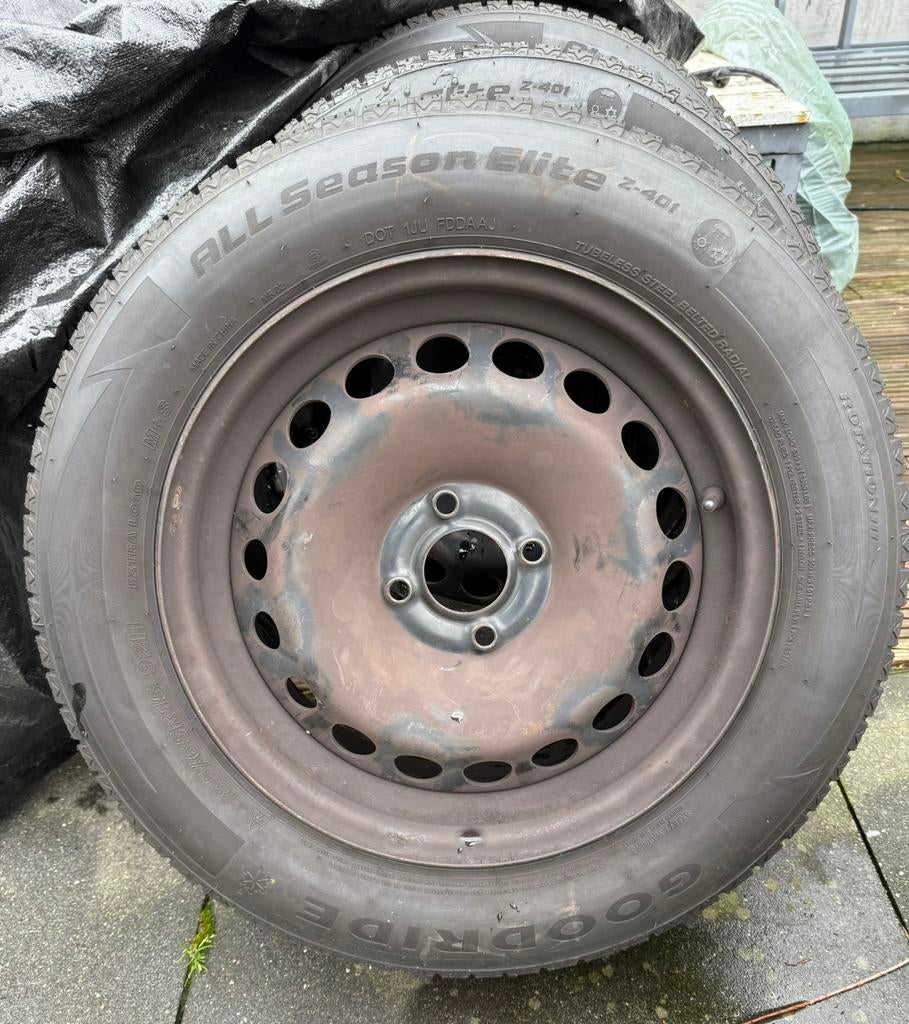 4x all season GOODRIDE banden 185/65R15, Ophalen, Gebruikt