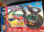 Artin Spiral Twist road racing racebaan, Kinderen en Baby's, Speelgoed | Racebanen, Ophalen of Verzenden, Zo goed als nieuw, Elektrisch
