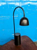 Vintage booglamp zwart, Huis en Inrichting, Lampen | Tafellampen, Gebruikt, Ophalen of Verzenden, Metaal