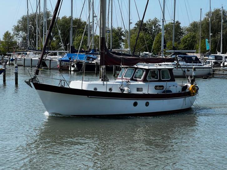 Dart Motorsailor 30 (bj 1981), Watersport en Boten, Motorboten en Motorjachten, Gebruikt, 9 tot 12 meter, Overige brandstoffen
