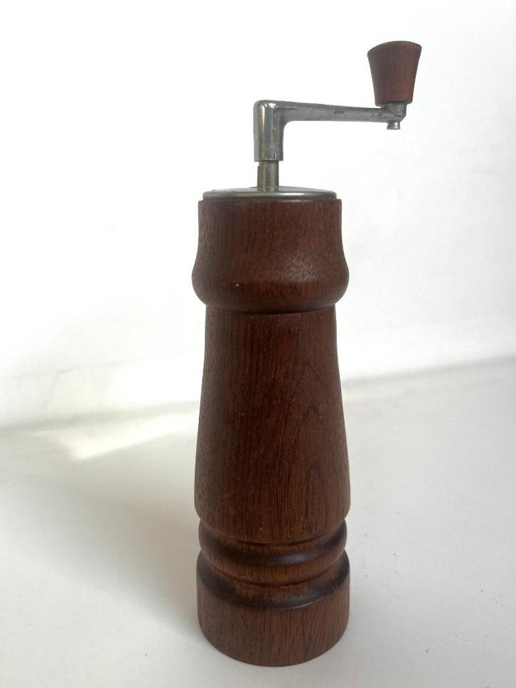 Vintage Teakhouten Pepermolen PeDe Peter Dienes Mid-Century, Antiek en Kunst, Antiek | Keukenbenodigdheden, Ophalen of Verzenden
