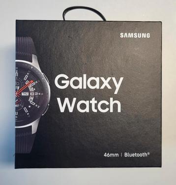 Samsung Galaxy Watch - 46mm met oplader en extra's  beschikbaar voor biedingen