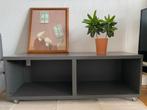Tv-kast met wieltjes, Ophalen, Kunststof, Gebruikt, 100 tot 150 cm
