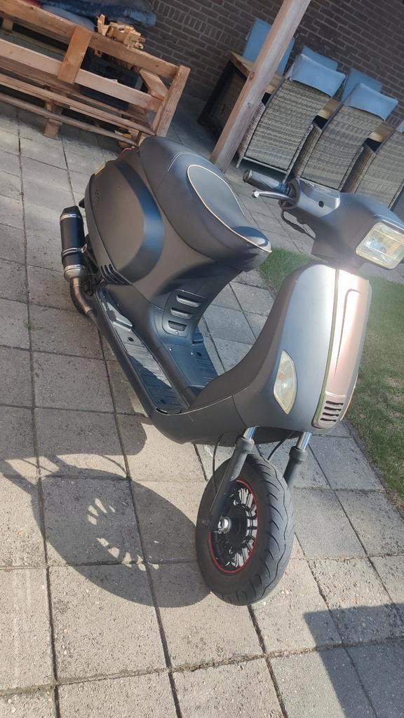 AGM VX50 Scooter - Prima Staat!, Fietsen en Brommers, Scooters | Yamaha, Gebruikt, Overige modellen, Maximaal 45 km/u, Benzine
