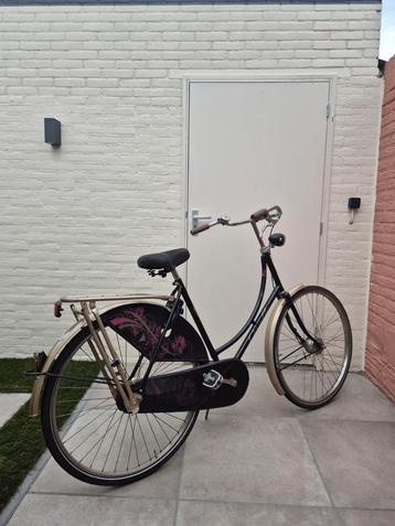 Oma fiets Gazelle beschikbaar voor biedingen