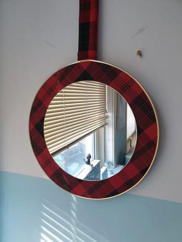 Vintage spiegel rond Tartan beschikbaar voor biedingen
