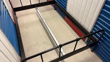 IKEA SAGSTUA metalen bedframe – 140  200 cm – compleet - afbeelding 6