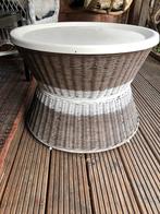 Retro rieten salontafel, Huis en Inrichting, Ophalen, Rond, 50 tot 100 cm, Zo goed als nieuw