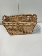 Mooie grote rieten rotan mand voor bv houtblokken speelgoed, Huis en Inrichting, Ophalen, Zo goed als nieuw, Rechthoekig, Riet