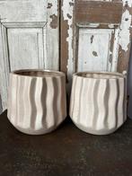 Set van twee japandi bloempotten, Rond, Ophalen of Verzenden, Zo goed als nieuw, Minder dan 25 cm
