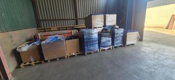 Magazijnbakken magazijnbakjes 11 pallets koopje beschikbaar voor biedingen