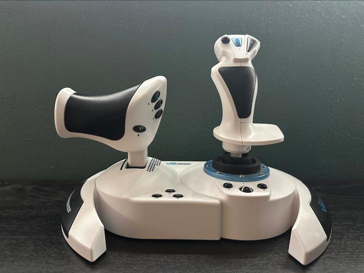 T flight hotas one, Computers en Software, Joysticks, Zo goed als nieuw, Ophalen of Verzenden