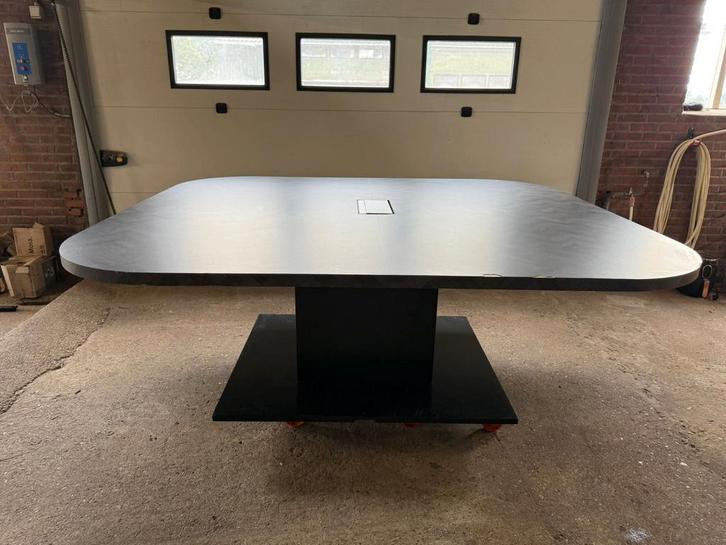 Vergadertafel/kantoortafel met visgraat motief, Zakelijke goederen, Kantoor en Winkelinrichting | Computer en IT, Ophalen of Verzenden