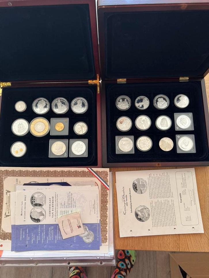 23 zilver penningen met certificaten sterling 925, Postzegels en Munten, Munten | Nederland, Euro's, Koningin Beatrix, Zilver