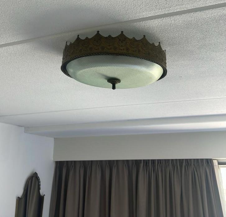 Fraaie plafonnière van koper en met geslepen glas, Antiek en Kunst, Antiek | Lampen, Ophalen of Verzenden