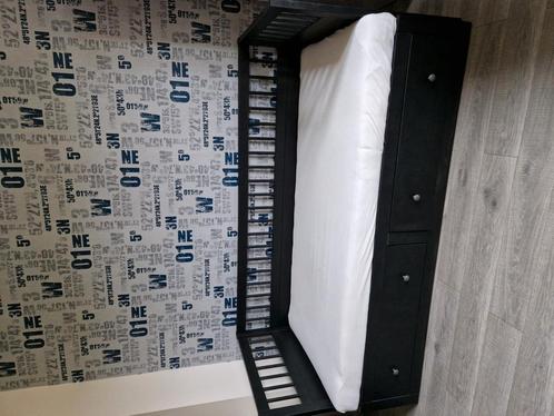 1 persoonsbed met lades, Huis en Inrichting, Slaapkamer | Bedden, Zo goed als nieuw, Eenpersoons, 90 cm, 200 cm, Hout, Wit, Ophalen