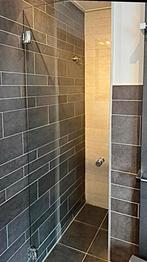 Douchedeur smal 65cm breed, Doe-het-zelf en Verbouw, Ophalen, Zo goed als nieuw, Chroom, Douche