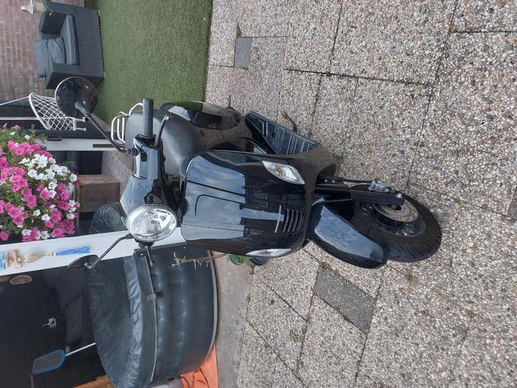 Agm vx50 zwart blauw kenteken, Fietsen en Brommers, Scooters | Overige merken, Gebruikt, Ophalen