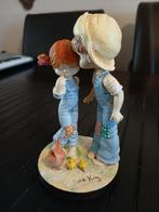 Sarah Key beeldje,14cm hoog, Verzamelen, Beelden en Beeldjes, Ophalen of Verzenden, Zo goed als nieuw, Mens