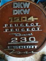Oude emblemen dkw Simca Mercedes peugeot escort, Ophalen of Verzenden, Gebruikt, Auto's