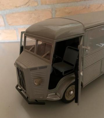 Citroën HY bus 1962 van Solido. beschikbaar voor biedingen