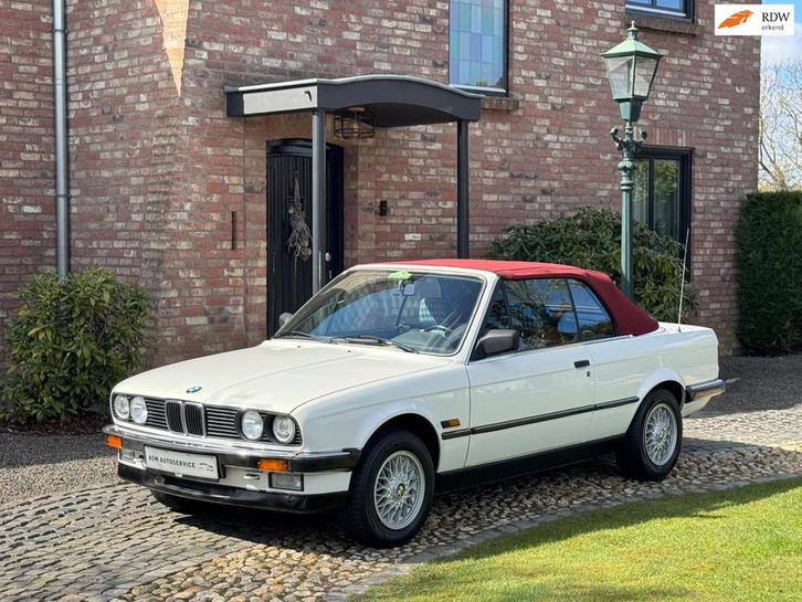 BMW 3-serie E30 320i Cabriolet zeer mooi!, Auto's, BMW, Te koop, 3-Serie, ABS, Centrale vergrendeling, Open dak, Benzine, Cabriolet