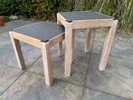Twee bijzettafels met leisteen blad, Minder dan 55 cm, Gebruikt, Vierkant, Modern