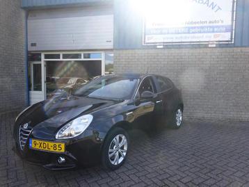 Alfa Romeo Giulietta 1.4 T Distinctive Lusso automaat beschikbaar voor biedingen