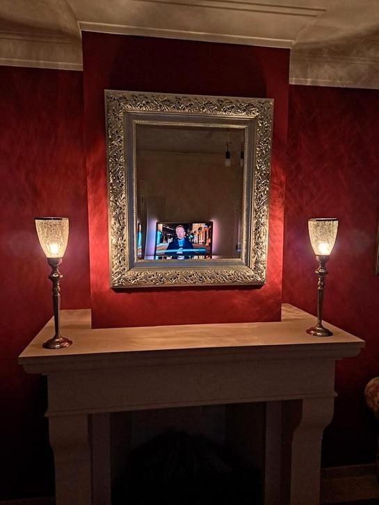 SPIEGEL KLEUR ZILVER MAAT HOOG 84 CM X BREED 73 CM, Huis en Inrichting, Woonaccessoires | Spiegels, Zo goed als nieuw, 50 tot 75 cm