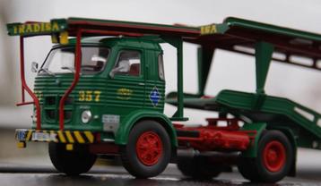 PEGASO 1060 L TRADISA  autotransporter 1/43 limited edition beschikbaar voor biedingen