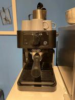 DeLonghi espresso automaat, Ophalen, Zo goed als nieuw, Espresso apparaat, Afneembaar waterreservoir