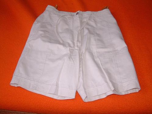 z.g.a.n. gebroken wit /creme korte /bermuda broek maat 36, Kleding | Dames, Broeken en Pantalons, Maat 36 (S), Wit, Kort, Ophalen of Verzenden