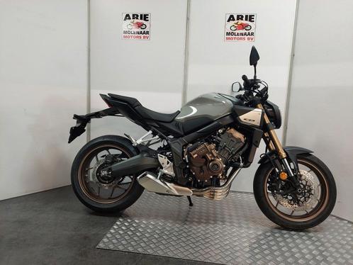 Honda CB 650 R E-Clutch (bj 2024), Motoren, Motoren | Honda, Bedrijf, Naked bike, 12 t/m 35 kW, 2 cilinders