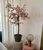 Roze zijde bloesemboom met grijze pot, Ophalen of Verzenden, Zo goed als nieuw