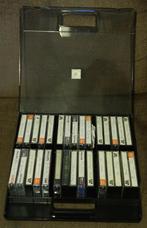 Plastic doos/houder met 30 bandjes voor Commodore 64, Ophalen of Verzenden