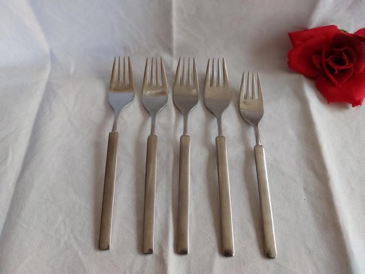 Keltum Ouverture Nocturne nog enkele bestekdelen, Huis en Inrichting, Keuken | Bestek, Zo goed als nieuw, Los bestek, Rvs of Chroom