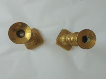 2 Koperen (Messing) kandelaars (1 set). beschikbaar voor biedingen