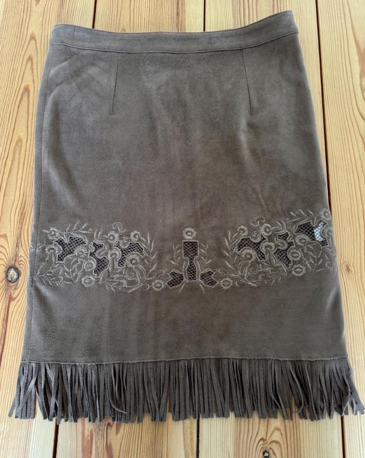 Tramontana rok - suede leer look bruin grijs - medium / 38, Kleding | Dames, Rokken, Zo goed als nieuw, Maat 38/40 (M), Bruin