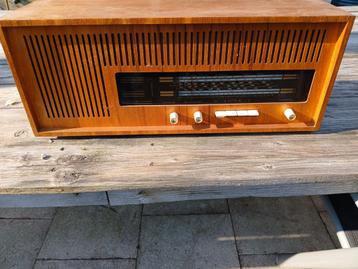 Buizenradio Oostblok, Rondova 5430 beschikbaar voor biedingen