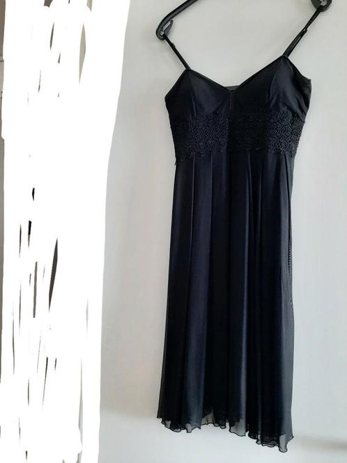 Zwarte galajurk Montego maat 36/38, Kleding | Dames, Gelegenheidskleding, Zo goed als nieuw, Galajurk, Maat 36 (S), Zwart, Ophalen of Verzenden